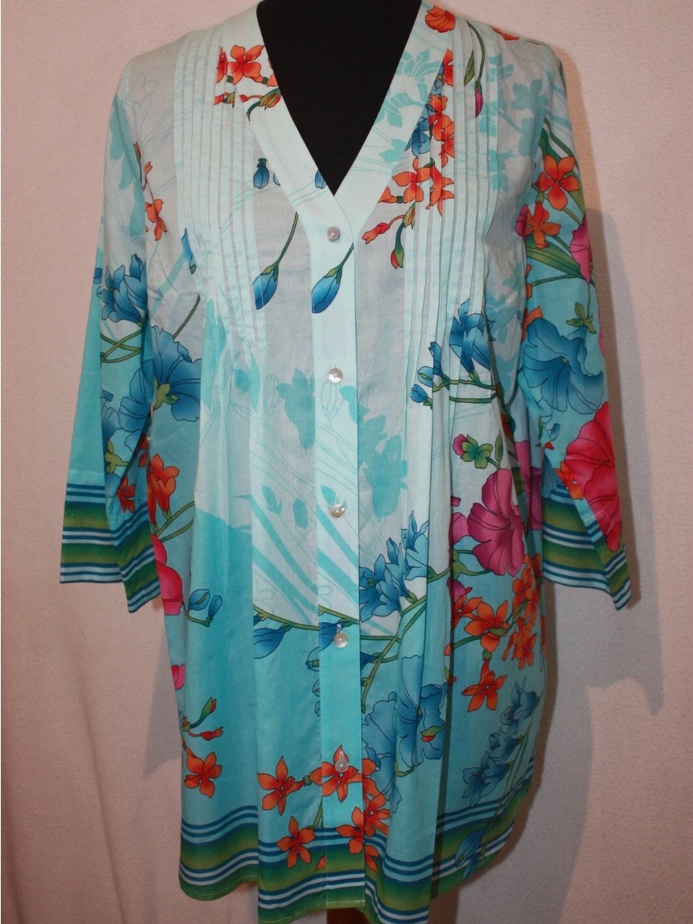 Soft Surroundings L'Atalante Blue Floral Pintuck Tunic Top- M